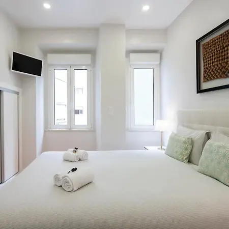 Whome Alfama Spacious 2-bed Near Feira Da Ladra Apartament Lizbona