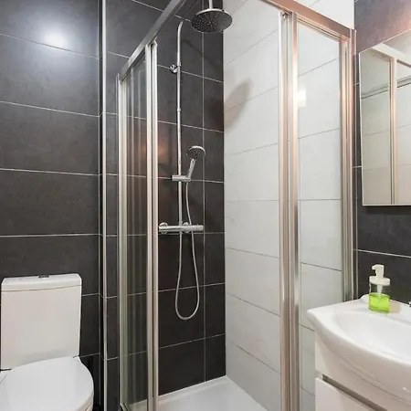 Whome Alfama Spacious 2-bed Near Feira Da Ladra * Lizbona