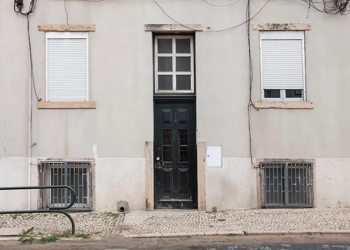 Whome Alfama Spacious 2-bed Near Feira Da Ladra Апартаменти *